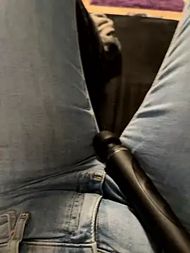 Ana-05 online show from January 2026 01:37:02 PM