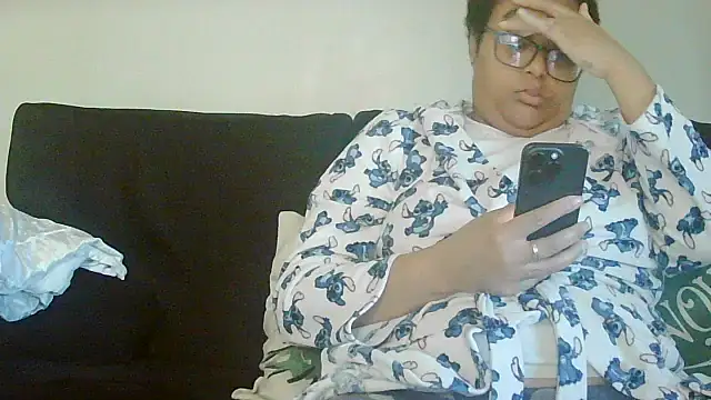 vanilla chocolate23 online show from November 2025 08:47:01 AM