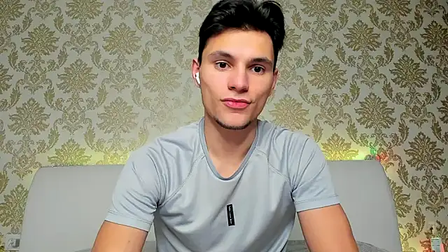 denlover1 online show from February 2025 03:19:01 PM