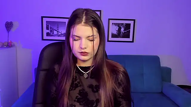 Snapshot of AdeliaKiss chatting on January 2025 12:03:02 PM AdeliaKiss online show from January 2025 12:03:02 PM
