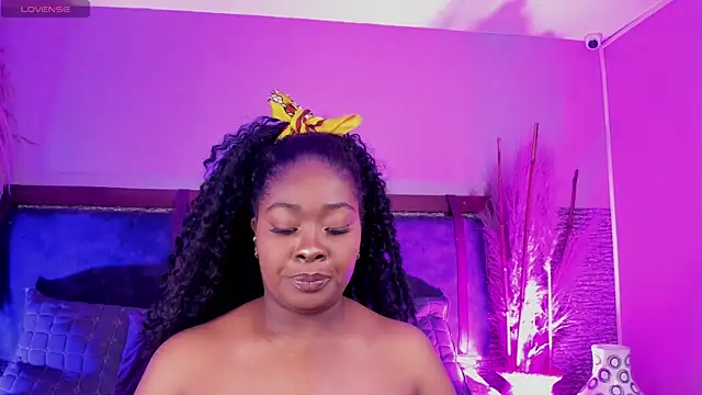 zoe 23  online show from January 2025 11:35:01 AM