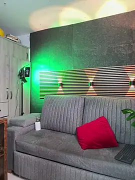  EUFRATES  online show from November 2025 11:38:01 PM