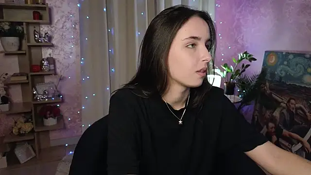 AuroraAksnesss online show from December 2024 02:49:02 PM