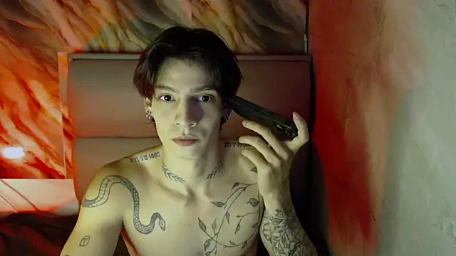 Apolo Hidalgo01 online show from September 2025 06:46:01 PM