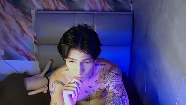 Apolo Hidalgo01 online show from October 2025 08:04:01 PM