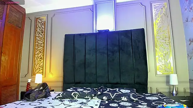 Snapshot of mature_bigass__ chatting on February 2025 11:35:02 AM mature bigass online show from February 2025 11:35:02 AM