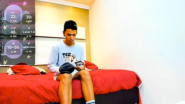 StrawwBoys online show from January 2025 10:22:01 AM