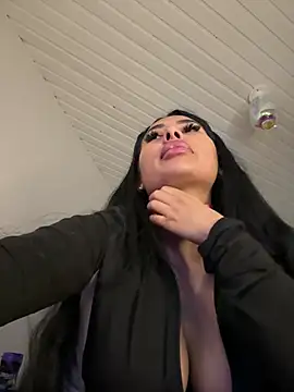 Anily Lovely online show from February 2025 10:10:01 PM