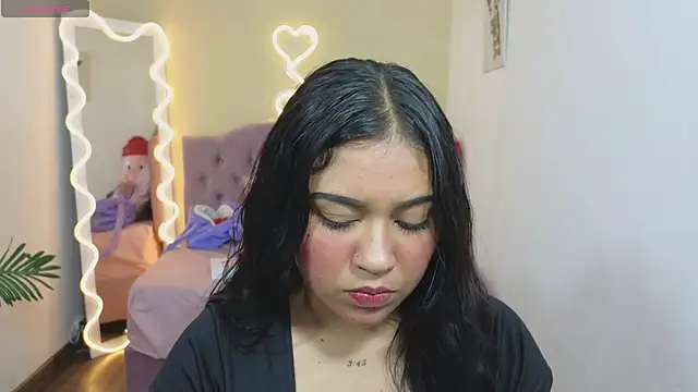 Snapshot of kendra_tay chatting on March 2025 03:19:01 AM kendra tay online show from March 2025 03:19:01 AM