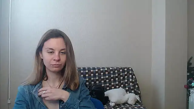 Alissa Joli online show from March 2025 10:55:02 AM