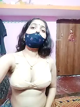 Cute-Simmi online show from December 2024 05:34:01 PM