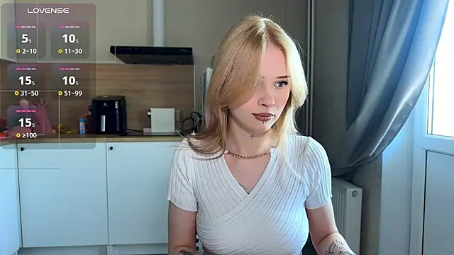 lisa barbie online show from May 2026 09:25:01 AM