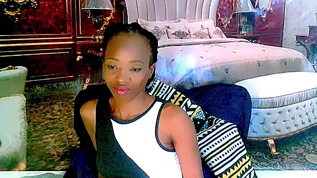 Snapshot of EbonyCreamy69 chatting on December 2024 07:15:02 PM EbonyCreamy69 online show from December 2024 07:15:02 PM