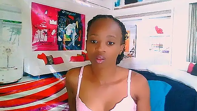 Snapshot of EbonyCreamy69 chatting on December 2024 09:29:02 AM EbonyCreamy69 online show from December 2024 09:29:02 AM