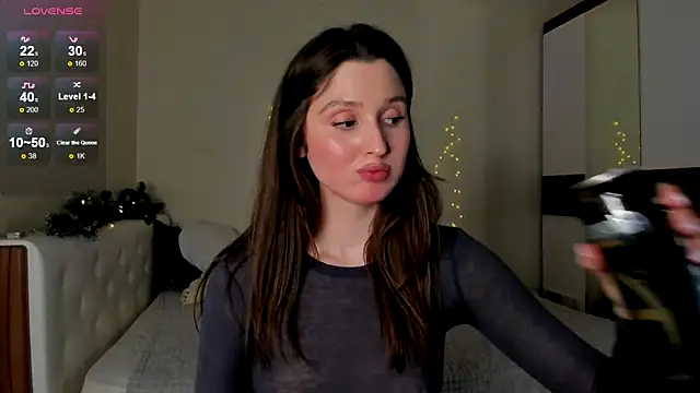 Snapshot of tender_babyy chatting on December 2024 05:29:01 PM tender babyy online show from December 2024 05:29:01 PM