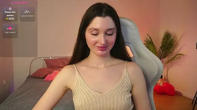 Snapshot of tender_babyy chatting on March 2025 02:37:02 PM tender babyy online show from March 2025 02:37:02 PM