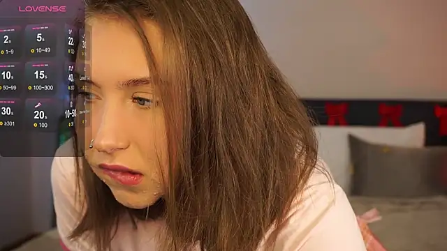 Snapshot of LinaSiren chatting on December 2024 06:22:01 AM LinaSiren online show from December 2024 06:22:01 AM