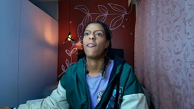 Zia Green online show from February 2025 12:16:01 PM