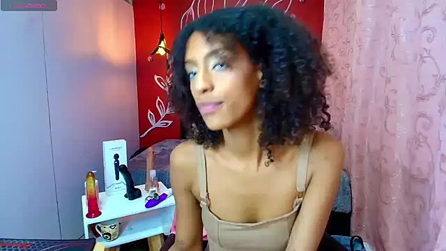 Zia Green online show from March 2025 03:18:01 PM