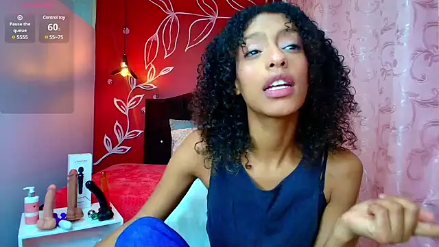 Zia Green online show from March 2025 12:14:02 PM