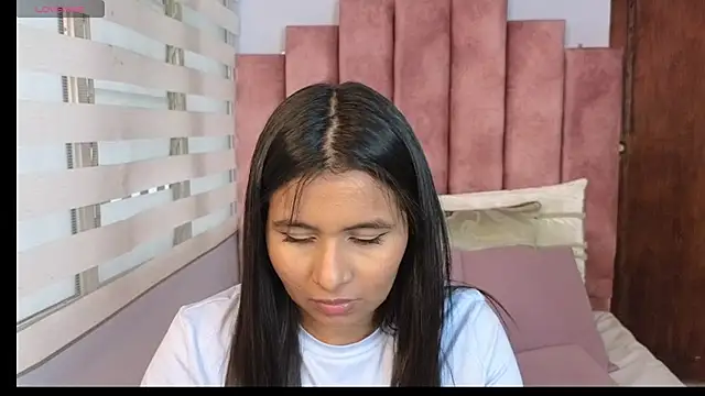 lou rosse  online show from February 2025 08:56:01 PM