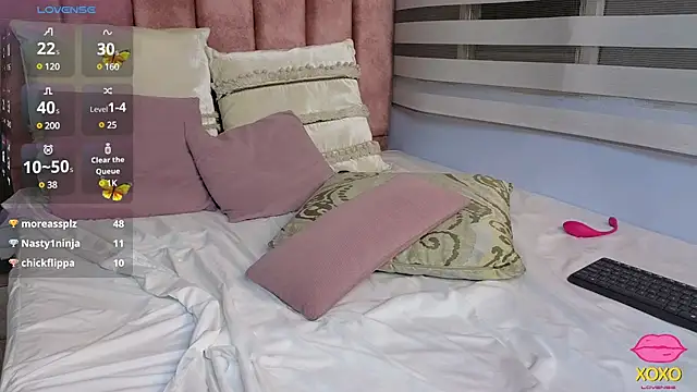 lou rosse  online show from March 2025 12:39:02 AM