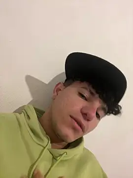 patrick sanzz online show from January 2025 10:08:01 PM