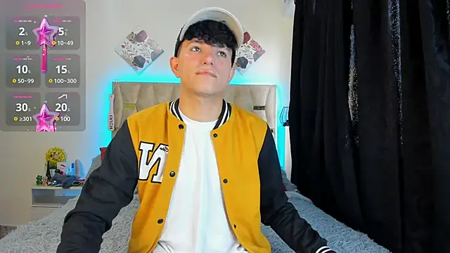 patrick sanzz online show from February 2025 09:02:01 PM