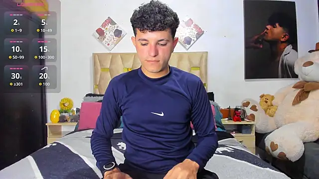 Snapshot of patrick_sanzz chatting on February 2026 01:32:01 AM patrick sanzz online show from February 2026 01:32:01 AM