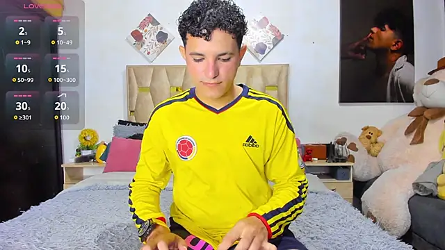 Snapshot of patrick_sanzz chatting on February 2026 07:04:01 PM patrick sanzz online show from February 2026 07:04:01 PM