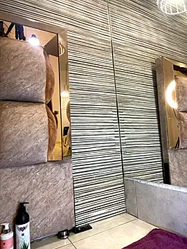 Snapshot of pamela_west chatting on September 2025 08:45:02 PM pamela west online show from September 2025 08:45:02 PM