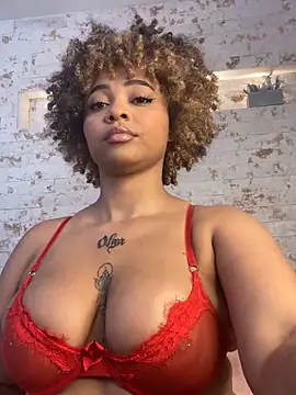 Snapshot of pamela_west chatting on October 2025 02:46:01 PM pamela west online show from October 2025 02:46:01 PM