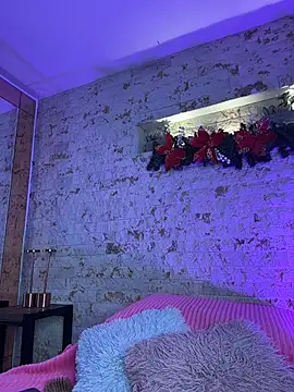 Snapshot of pamela_west chatting on December 2025 07:32:01 PM pamela west online show from December 2025 07:32:01 PM