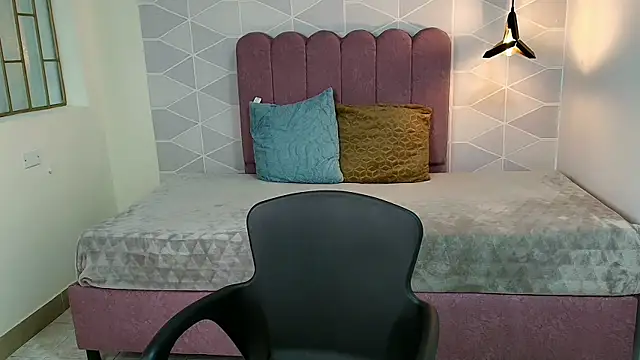 Asly Morgan online show from January 2025 05:03:01 AM