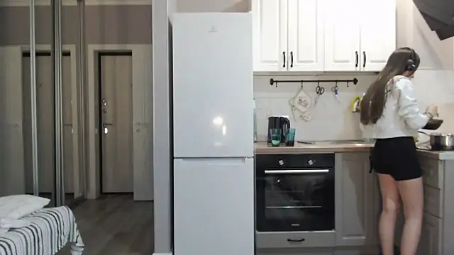 viviandaimond1 online show from January 2025 09:09:02 PM