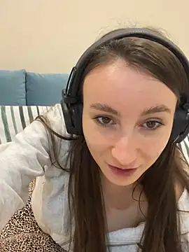 viviandaimond1 online show from January 2025 03:16:01 PM