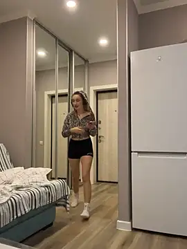 viviandaimond1 online show from February 2025 03:54:02 PM