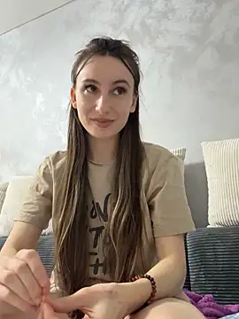 viviandaimond1 online show from November 2025 07:30:01 PM