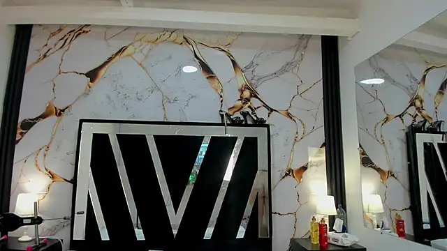 KarinaSimonz online show from September 2025 07:35:02 PM