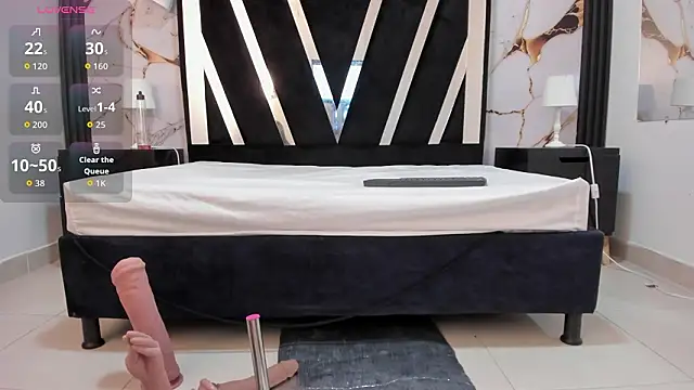 KarinaSimonz online show from February 2026 07:36:01 PM