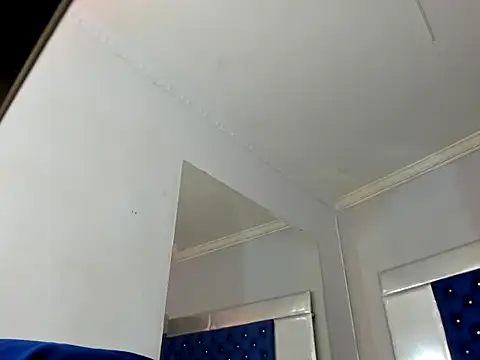 Snapshot of Eyleen_Santos chatting on October 2025 08:10:01 PM Eyleen Santos online show from October 2025 08:10:01 PM