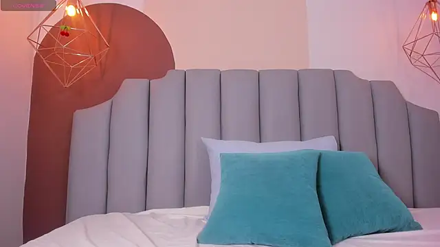 tammylee  online show from March 2025 03:40:01 AM