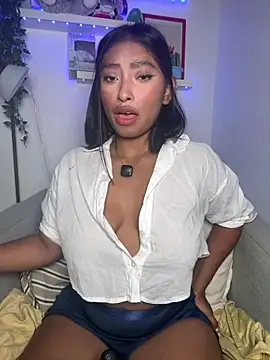 Snapshot of Isabella_fasilier chatting on July 2026 01:08:02 AM Isabella fasilier online show from July 2026 01:08:02 AM