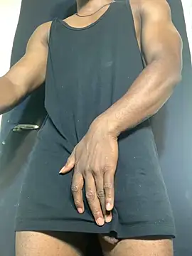 Snapshot of Black_mamba_madingo chatting on February 2025 11:16:02 AM Black mamba madingo online show from February 2025 11:16:02 AM