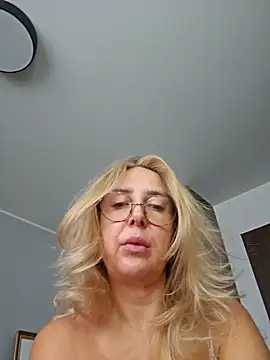 MariaRichi  online show from January 2026 07:54:01 AM