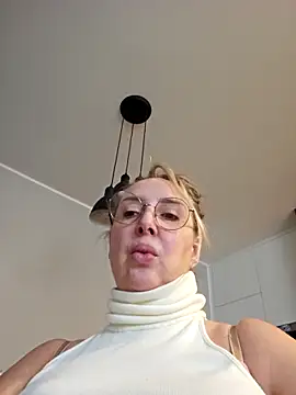 MariaRichi  online show from February 2026 08:41:01 AM