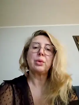 MariaRichi  online show from February 2026 07:45:02 AM