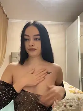 Snapshot of Gya_Rue chatting on January 2025 03:28:02 PM Gya Rue online show from January 2025 03:28:02 PM