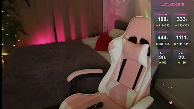 VasilisaRedHooot online show from February 2025 05:13:02 PM