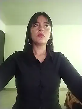 hailey85 online show from April 2026 05:46:02 PM